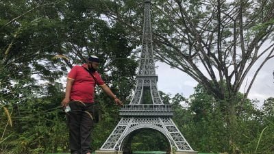 taman replika tenggarong