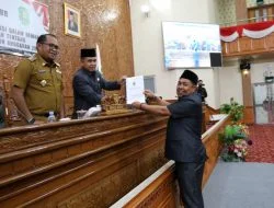 Ali Sampaikan Pandangan Fraksi PPP terkait Investasi di Kutai Timur
