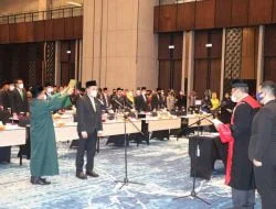 Hamas Dilantik Jadi Ketua DPRD Kaltim, Gubernur dan Wagub Tidak Hadir, Kemana Mereka?