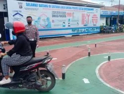 Satlantas Polres Kukar Berikan Bimbel Ujian Praktek SIM Gratis