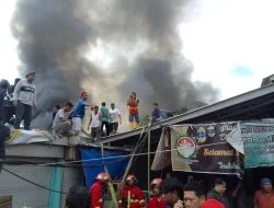 1,5 Jam Api Membara, 10 Bangunan di Samarinda Jadi Arang