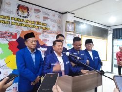 Antarkan Berkas Pendaftaran ke KPU Kaltim, PAN Optimistis Jumlah Kursi Naik