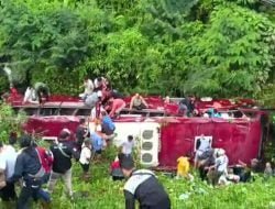 Bus Terguling di Guci Diduga karena Anak Mainkan Rem Tangan Kendaraan, Apakah Orang Tua Harus Ikut Bertanggungjawab?