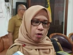 Kawal Program Terang Kampungku, Bappeda Kukar Tinjau Pembangunan PLTS