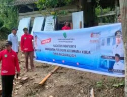 Bantuan Bibit Kambing dan Normalisasi Parit di Kelurahan Maluhu