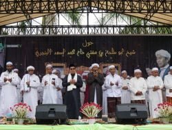 Rendi Solihin Hadiri Haul Datu Syekh Abu Tholhah