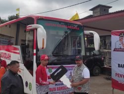 Desa Lambur Dapat Bantuan Bus Sekolah, Kepala DPMD Berpesan Jangan Patah Semangat Menempuh Pendidikan