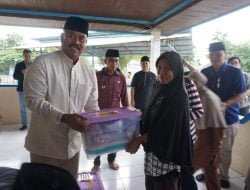 DPMD Kukar Dampingi Bupati ke Mangkurawang Serahkan Bantuan Renovasi Masjid