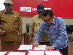 DPMD Kukar Serahkan Sarana Kantor untuk 138 Desa, Dukung Peningkatan Layanan