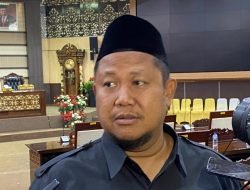 Abdul Rasid Soroti Drainase dan Infrastruktur Pinggiran Tenggarong