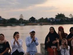 Anggota DPRD Kukar Sambangi Kota Bangun, Janji Bangun Teras Tepian Indah Jadi Destinasi Wisata