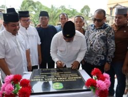 Silaturahmi Ramadhan di Muara Muntai, Bupati Kukar Serahkan Resmikan Masjid Jami’ Nurul Yaqin
