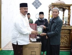 Safari Subuh di Desa Puan Cepak, Bupati Edi Resmikan Masjid Darul Muttaqin