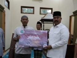 Silaturahmi ke Dusun Panji, Bupati Kukar Serahkan Sederet Bantuan