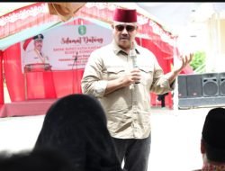 Bupati Resmikan Kantor Desa Kahala, Edi: Layani Masyarakat dengan Baik