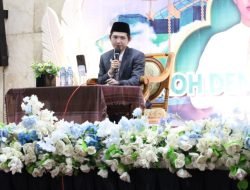 Dihadiri Ribuan Jamaah, Ustaz Dennis Liem Warnai Tabligh Akbar di Masjid Agung Tenggarong