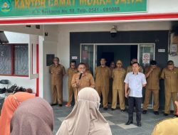 Sekcam Muara Jawa Ingatkan Kedisiplinan dan Laporan Kegiatan