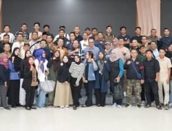 Ngopi Santai Bareng Jurnalis, Gubernur Kaltim Mengaku Prihatin dengan Infrastruktur di Pedalaman