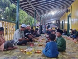 Sajian Bubur Peca di Masjid Shiratal Mustaqiem Samarinda, Teruskan Tradisi Lebih dari Seabad