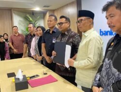 Bayar Utang dengan Ngutang, Pemkab Kukar Teken Kredit dengan Bankaltimtara Sebesar Rp820 Miliar