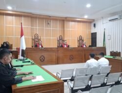3 Terdakwa Perakit Bom Molotov di Depan DPRD Kaltim Divonis 8 Bulan dan 10 Hari