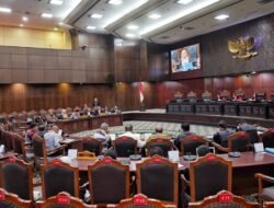 MK Tetapkan Pilkada Tetap Dipilih Langsung oleh Rakyat
