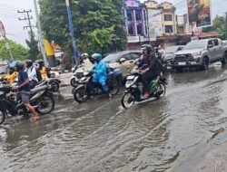 Selama 2 Jam Samarinda Diguyur Hujan, Warganet Sambut Gembira